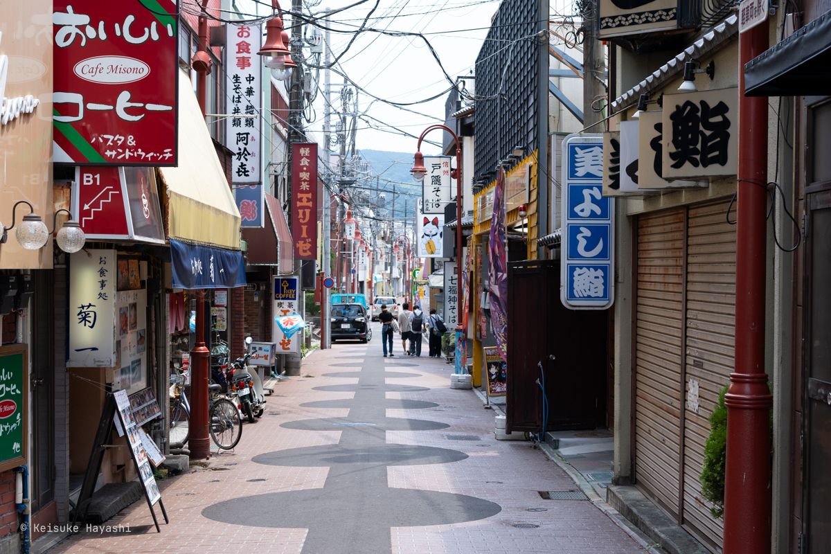 伊東駅の目の前にある商店街