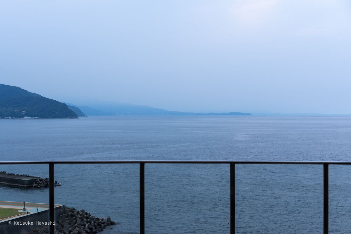 サンブエナデッキから見る相模湾
