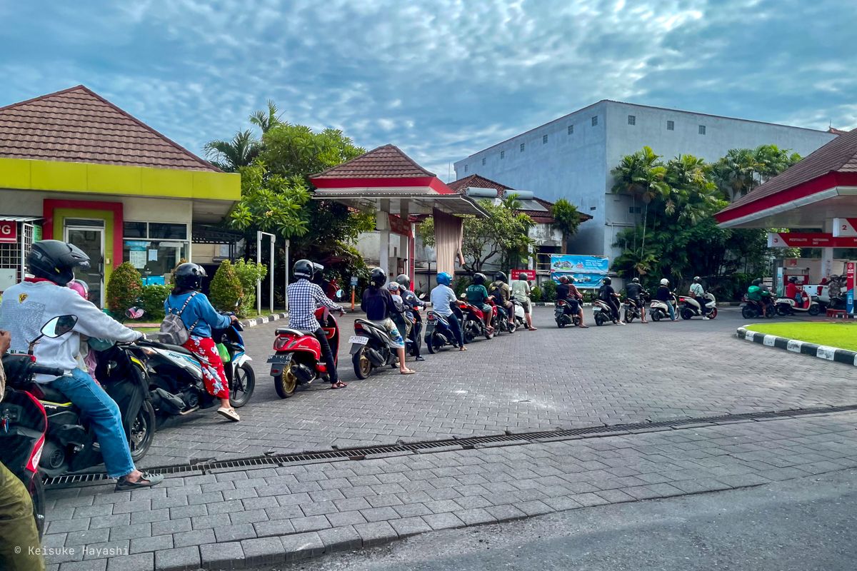 ガソリンスタンド