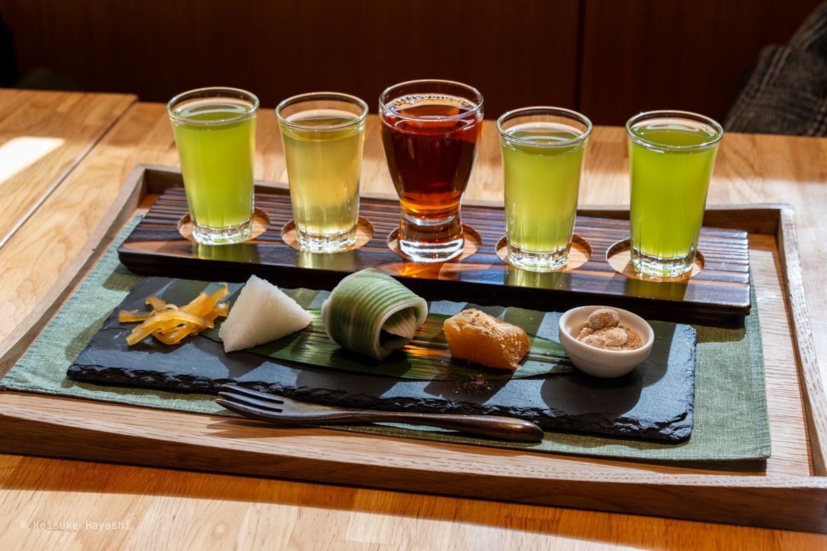 お茶の飲み比べ