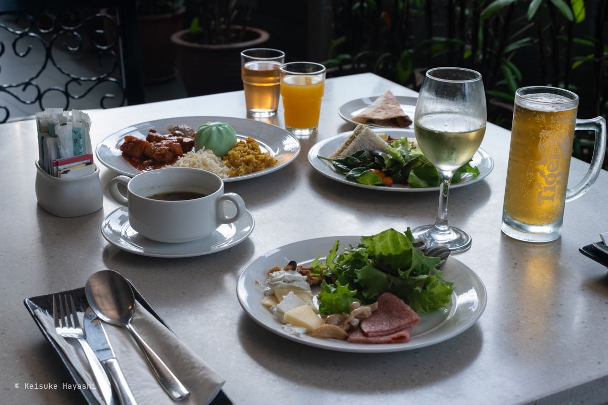 クラブラウンジの食事